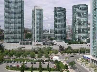 10 Navy Wharf Crt, unit 3705 for rent