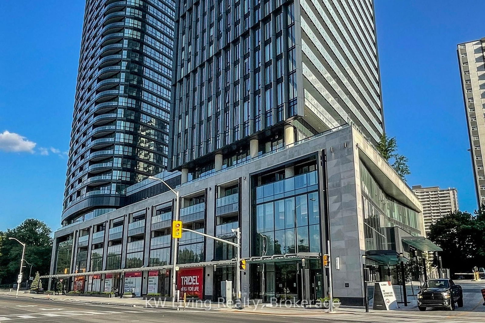 575 Bloor St E, unit 1202 for rent