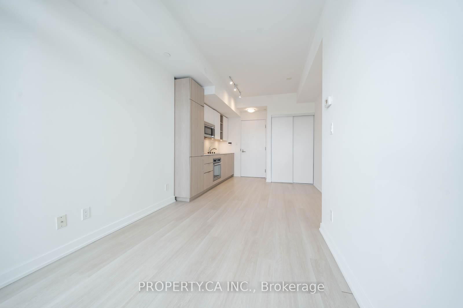 50 Ordnance St, unit 1206 for sale