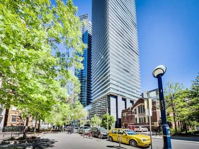 33 Charles St E, unit 1411 for sale