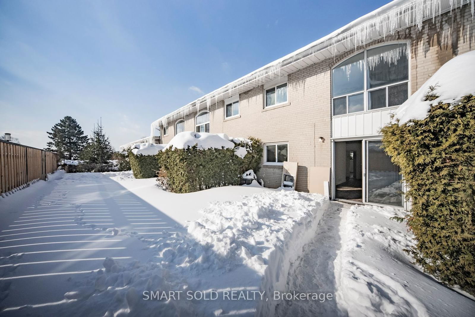 Esterbrooke Avenue Townhomes, North York, Toronto