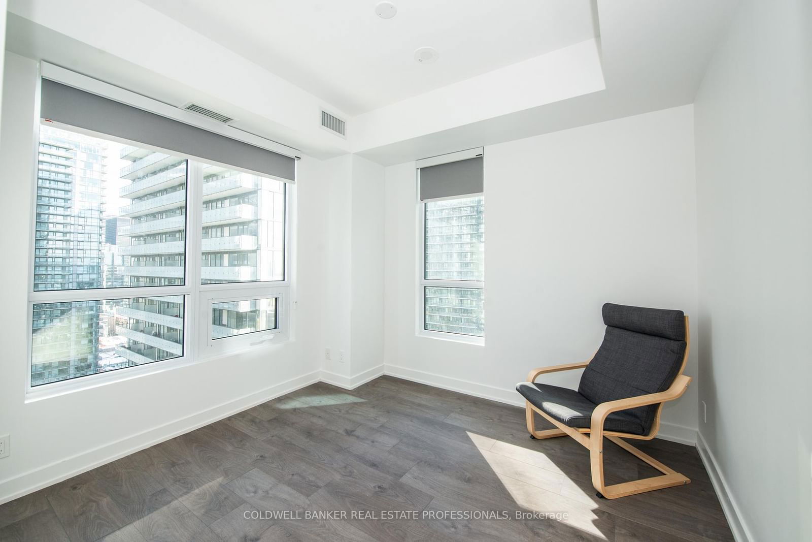 108 Peter St, unit 2905 for sale