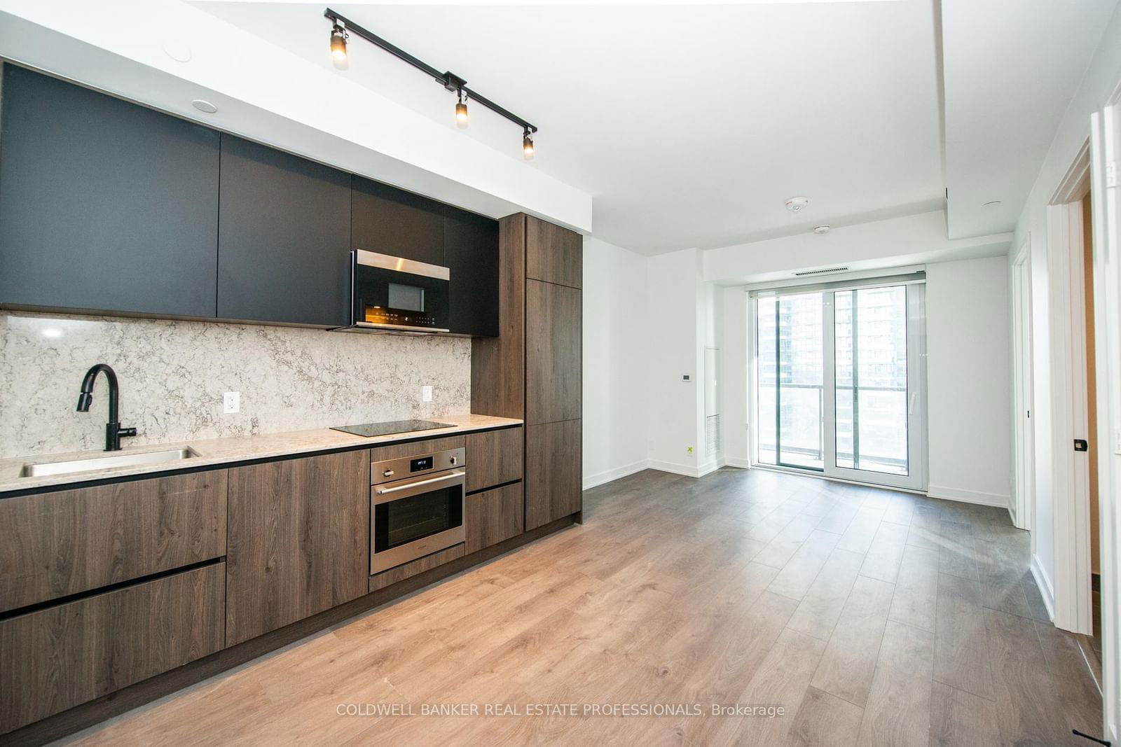 108 Peter St, unit 2905 for sale