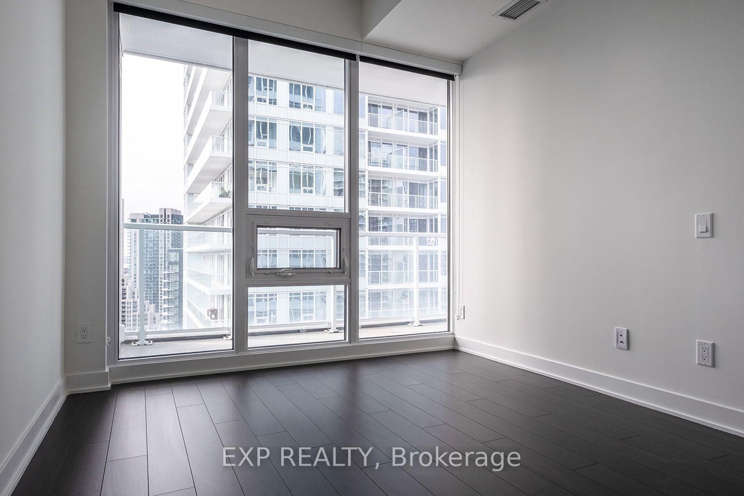 17 Bathurst St, unit 3103 for sale