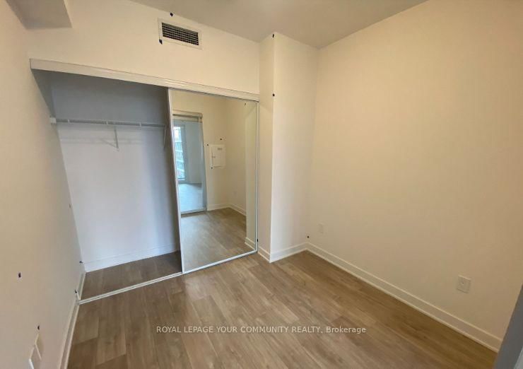 135 Lower Sherbourne St, unit 937 for rent