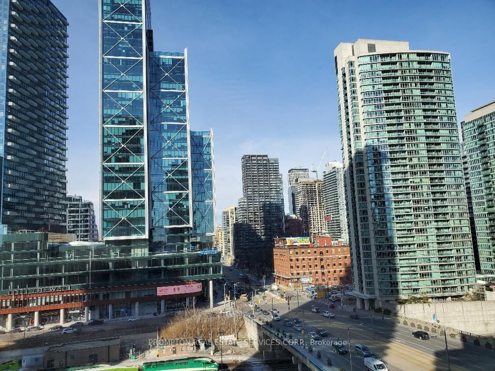 4K Spadina Ave, unit 1002 for sale