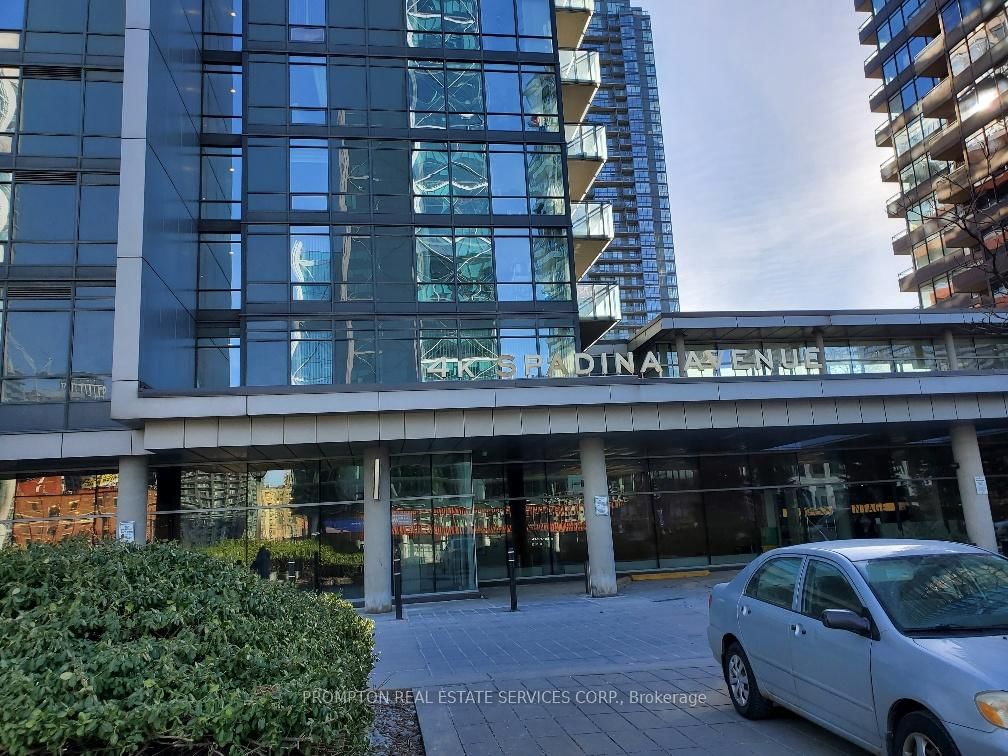 4K Spadina Ave, unit 1002 for sale