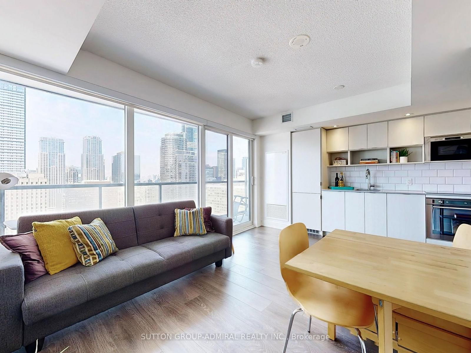 89 McGill St, unit 2312 for sale