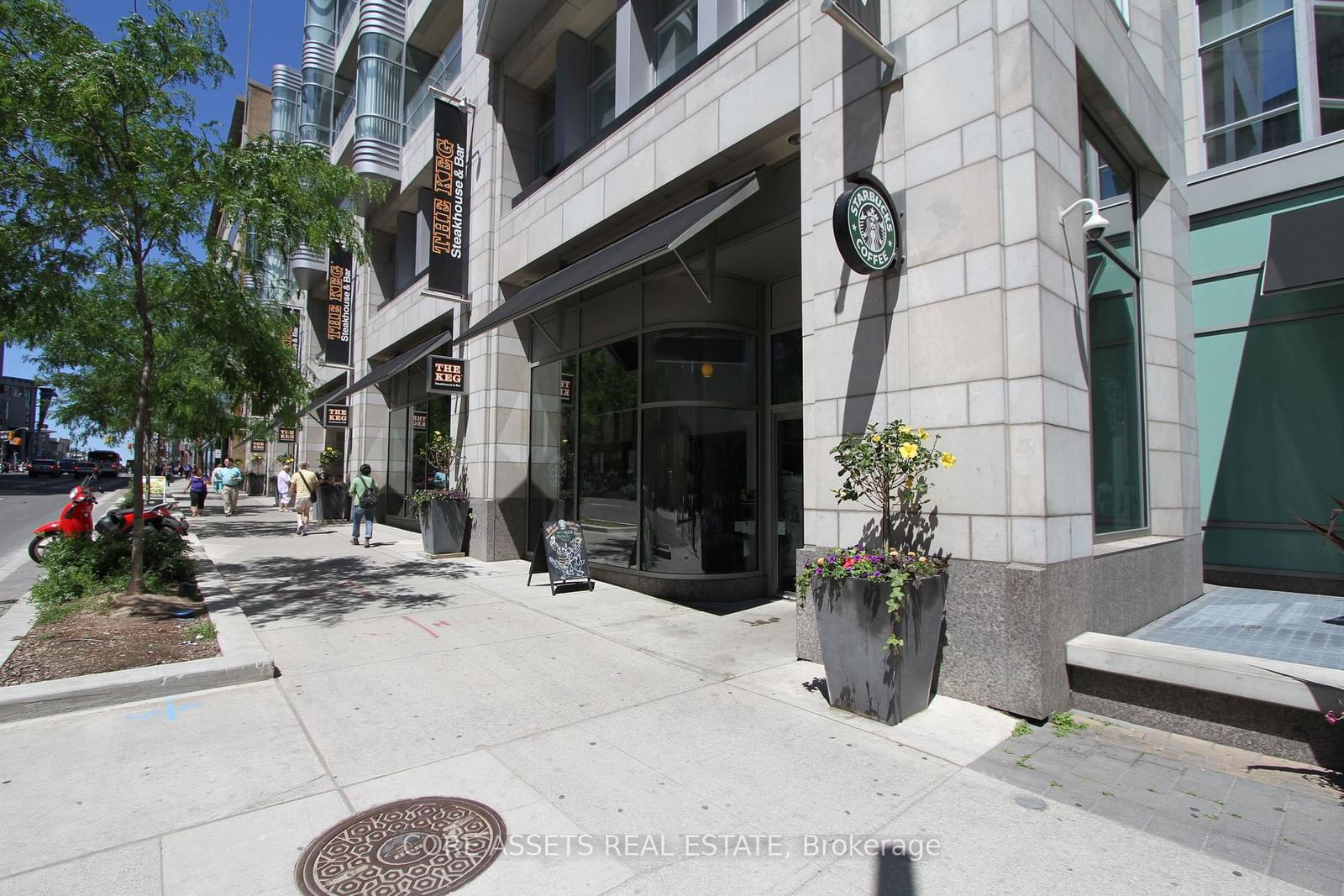 2191 Yonge St, unit 3712 for rent