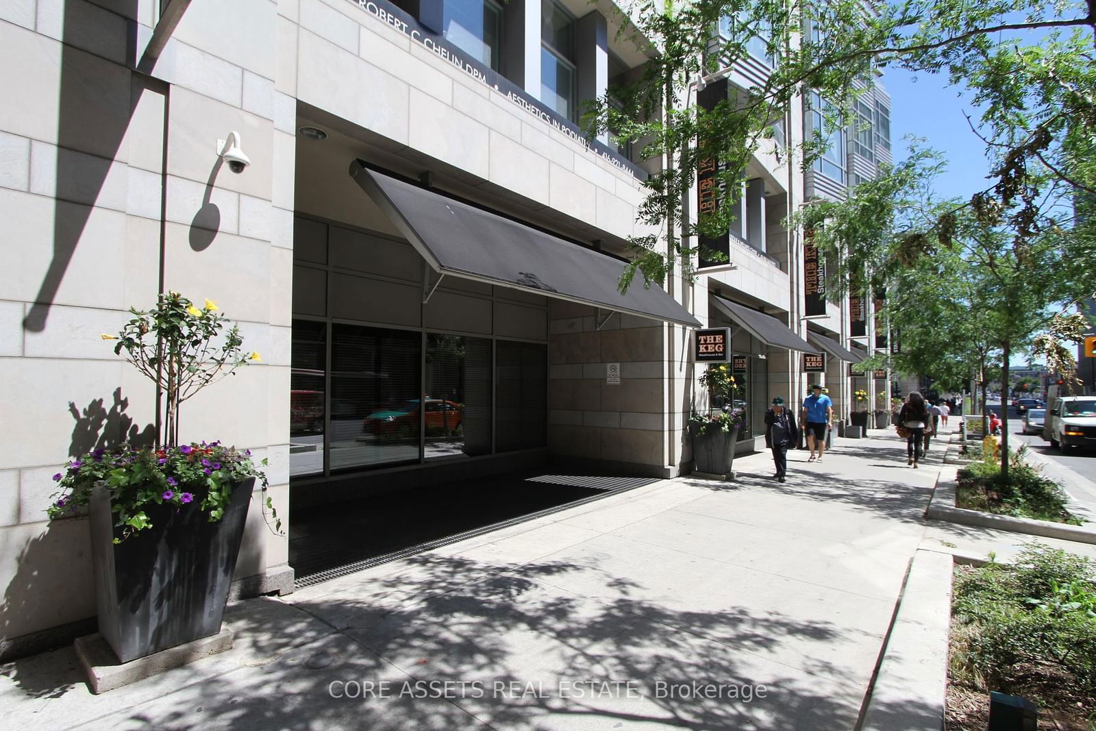 2191 Yonge St, unit 3712 for rent