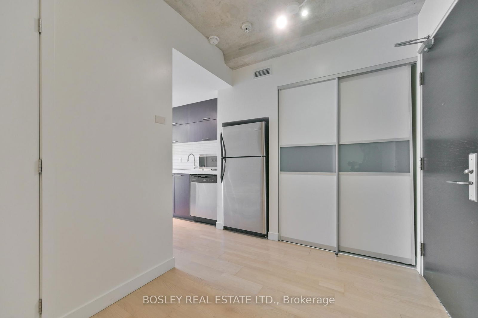 55 Stewart St, unit 622 for rent