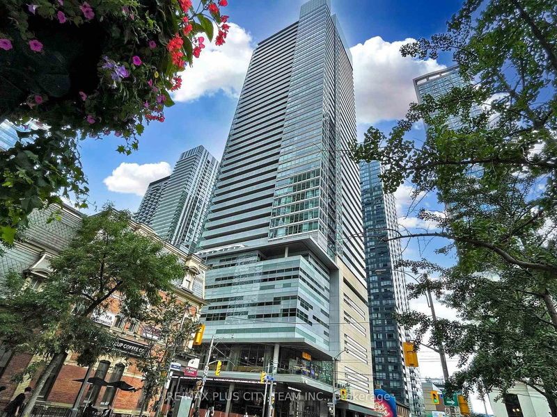 80 John St, unit 1808 for rent