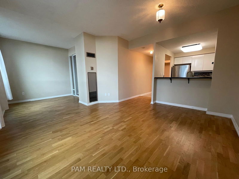 942 Yonge St, unit PH109 for rent