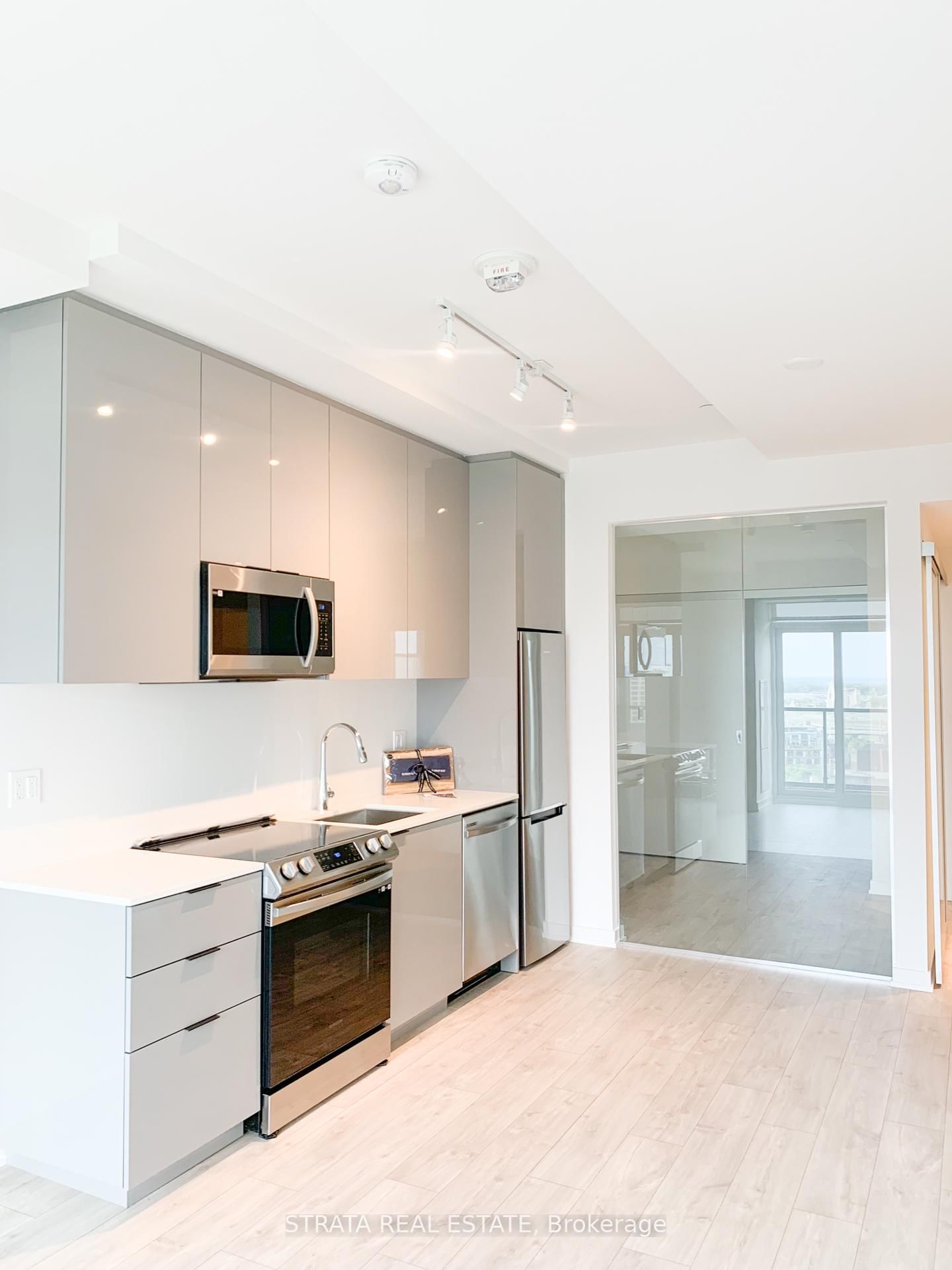 50 Power St, unit 1510 for sale