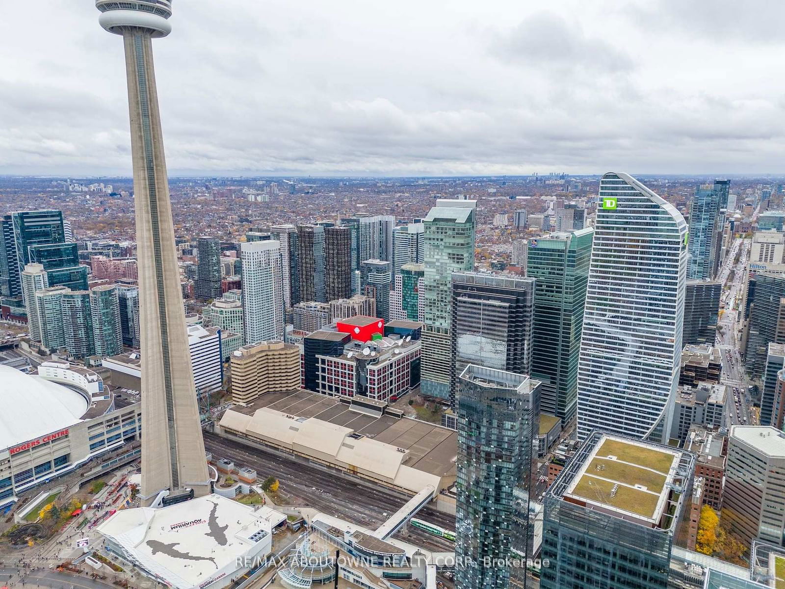 Infinity IV Condos, Downtown, Toronto