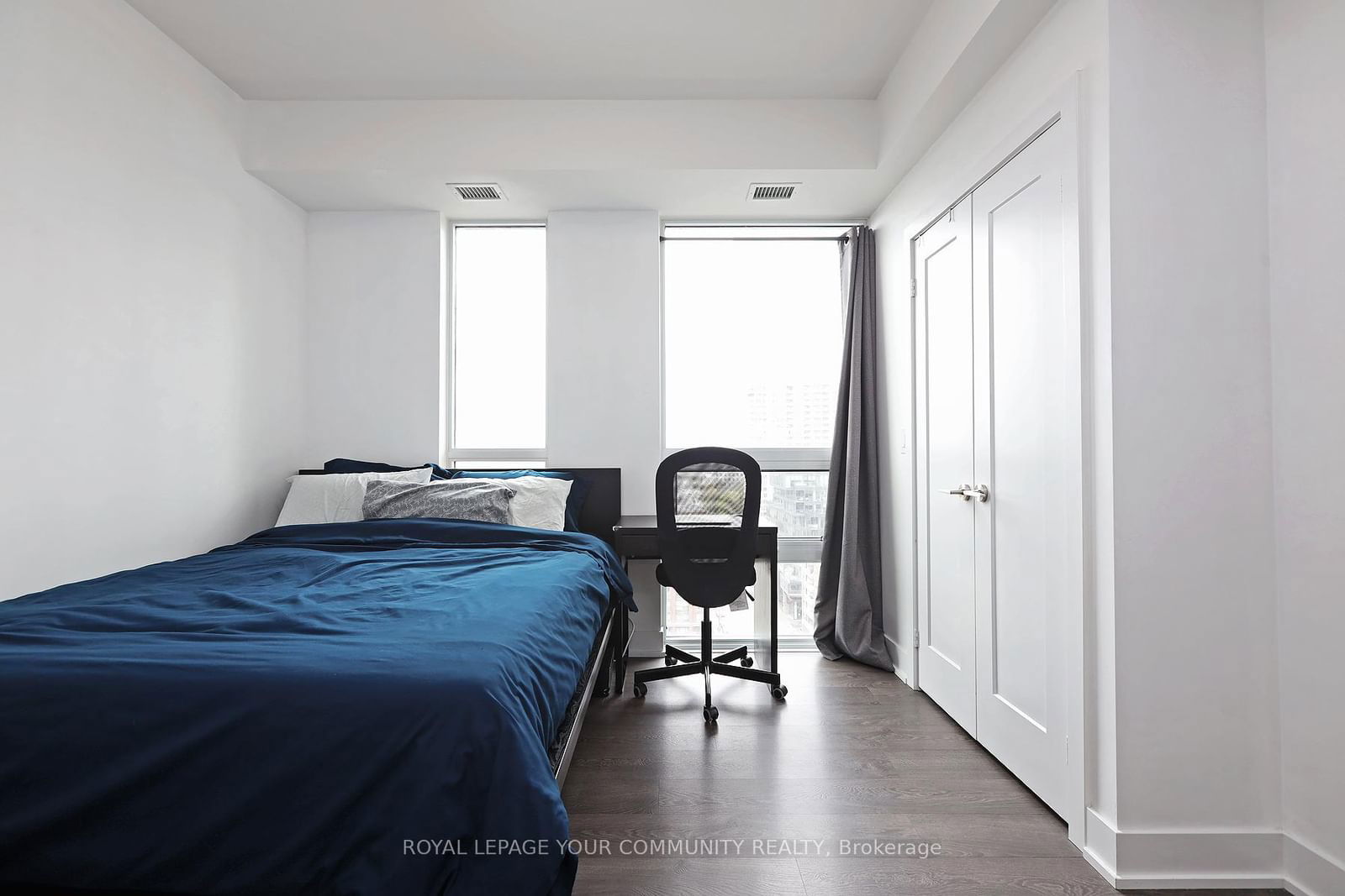 318 Richmond St, unit 1212 for sale