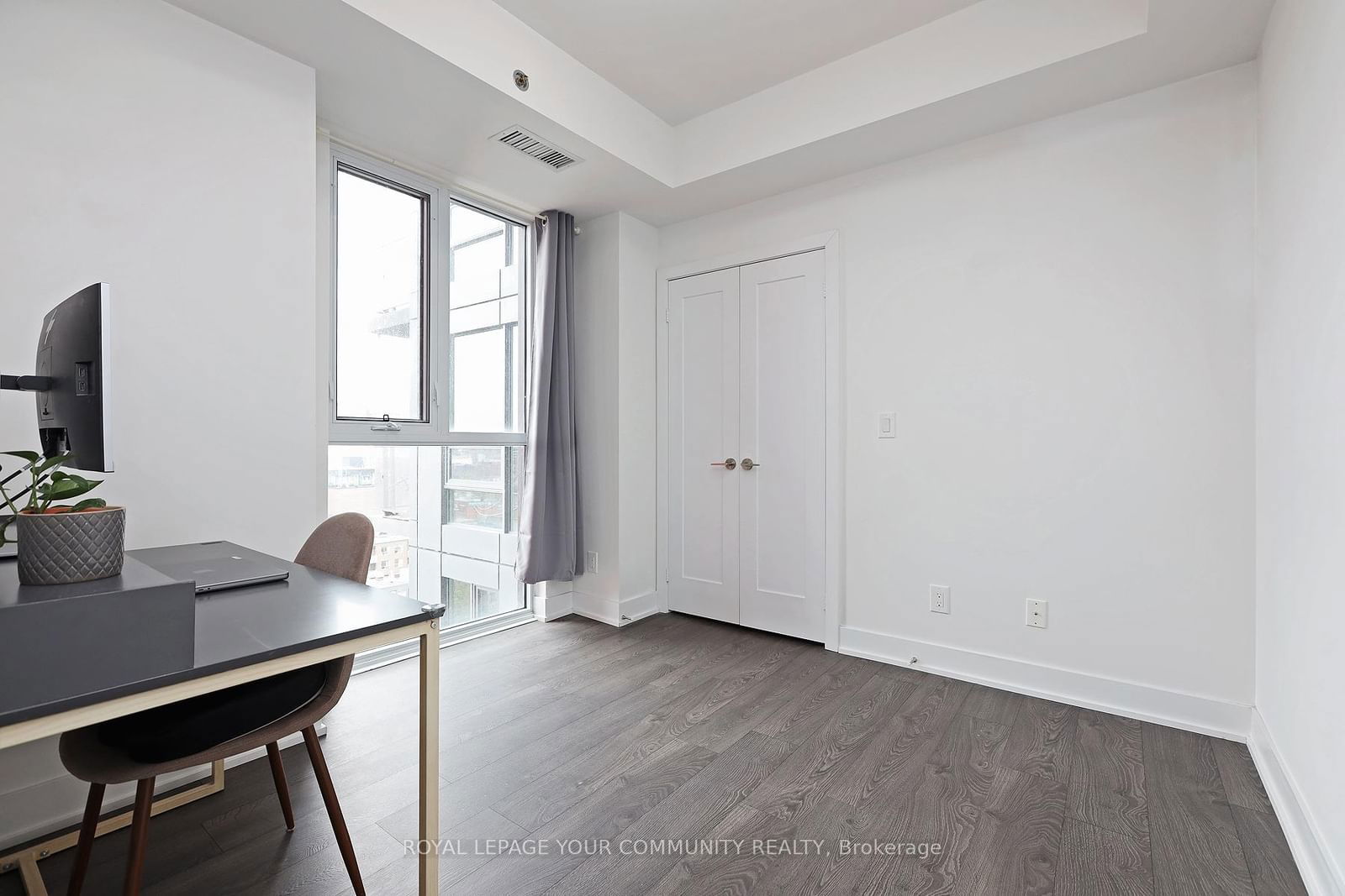 318 Richmond St, unit 1212 for sale