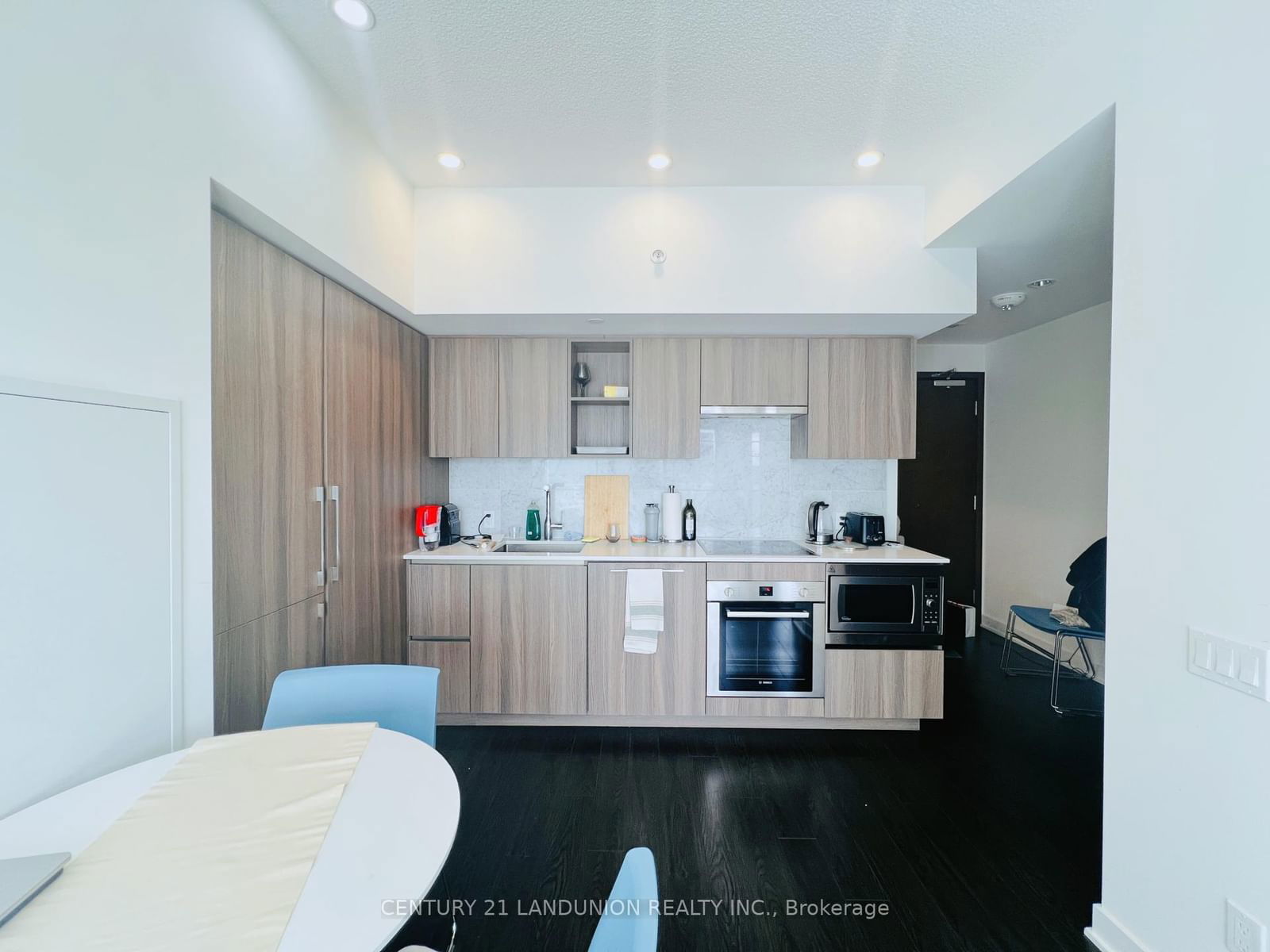 17 Bathurst St, unit 3503 for sale