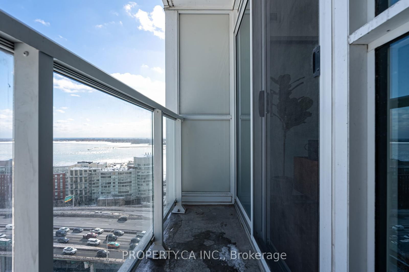 75 Queens Wharf Rd, unit 2202 for rent