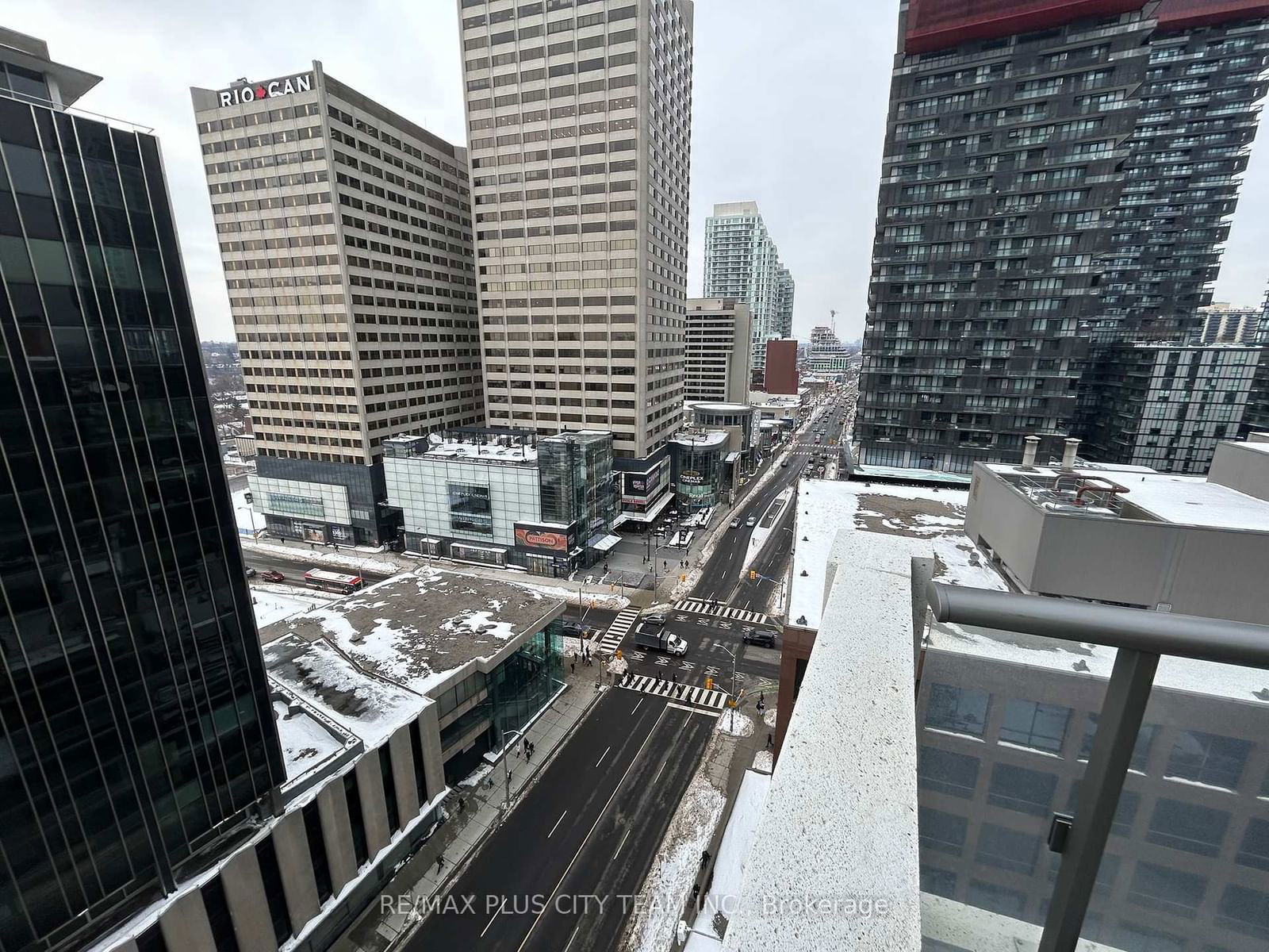 2221 Yonge St, unit 1309 for rent