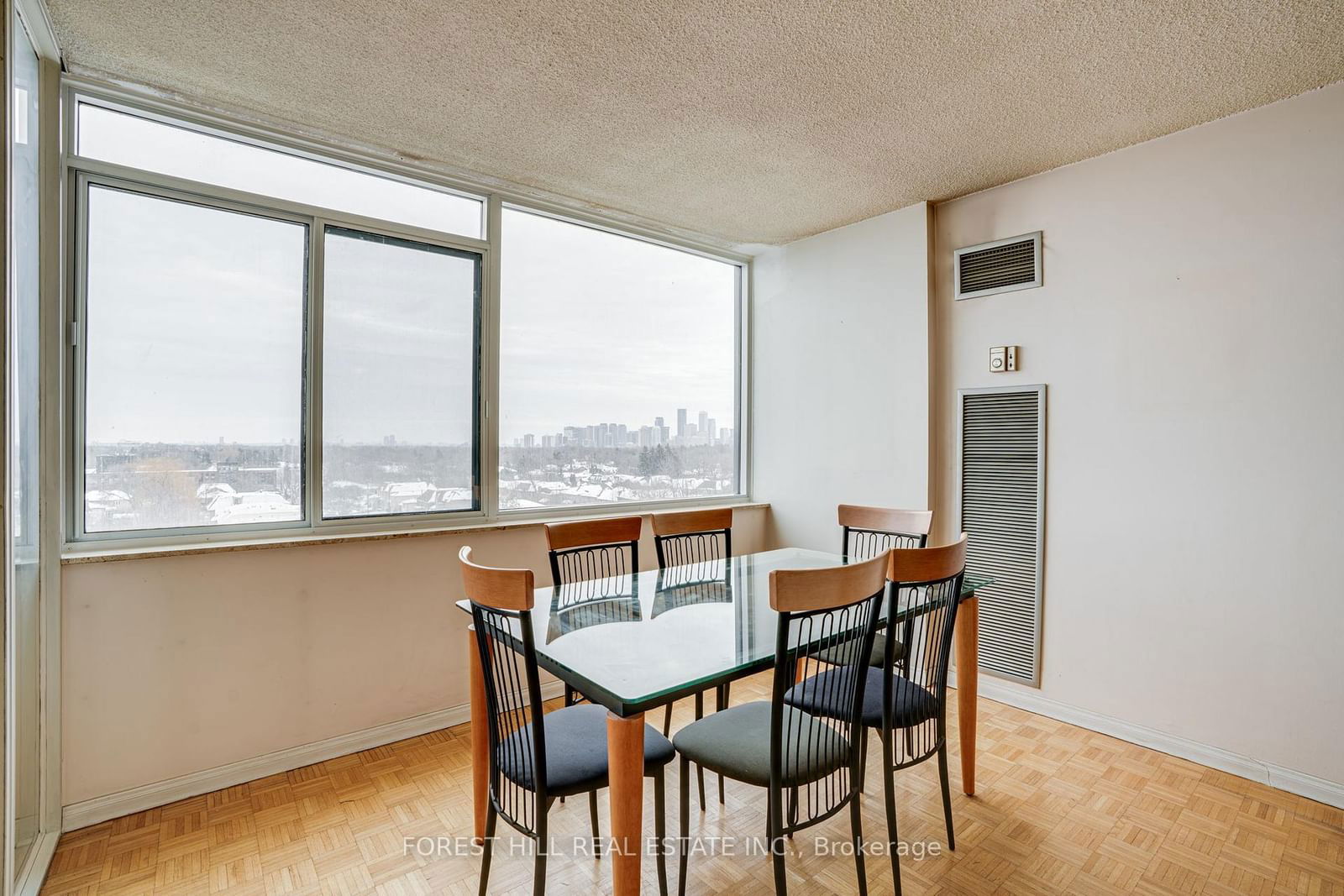 3000 Bathurst St, unit 904 for sale