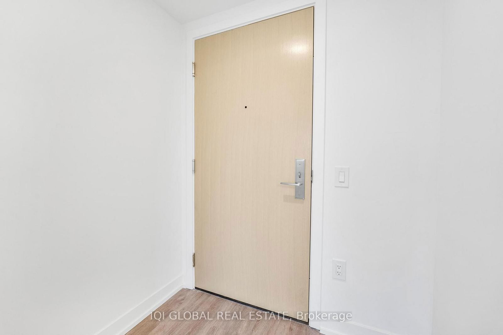 395 Bloor St E, unit 1409 for rent