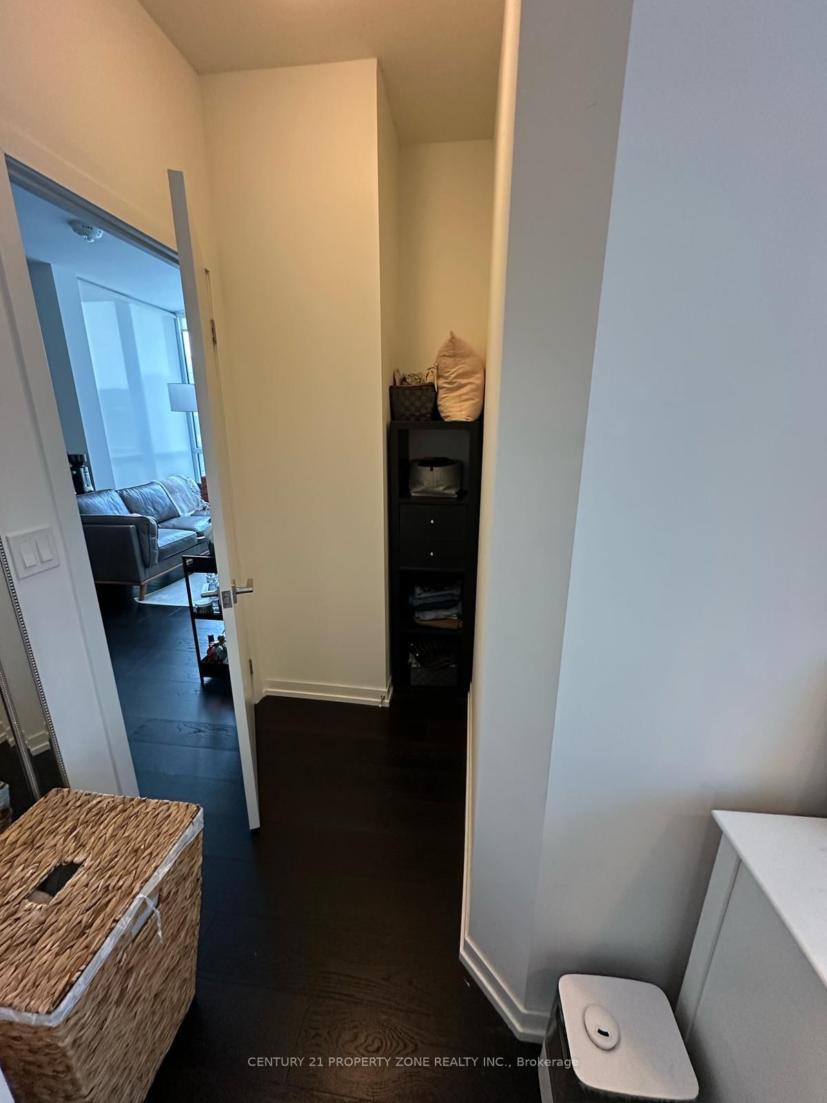 49 East Liberty St, unit 406 for rent