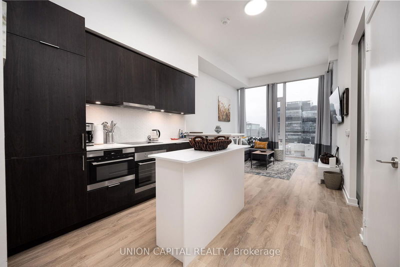 158 Front St E, unit 1313 for sale