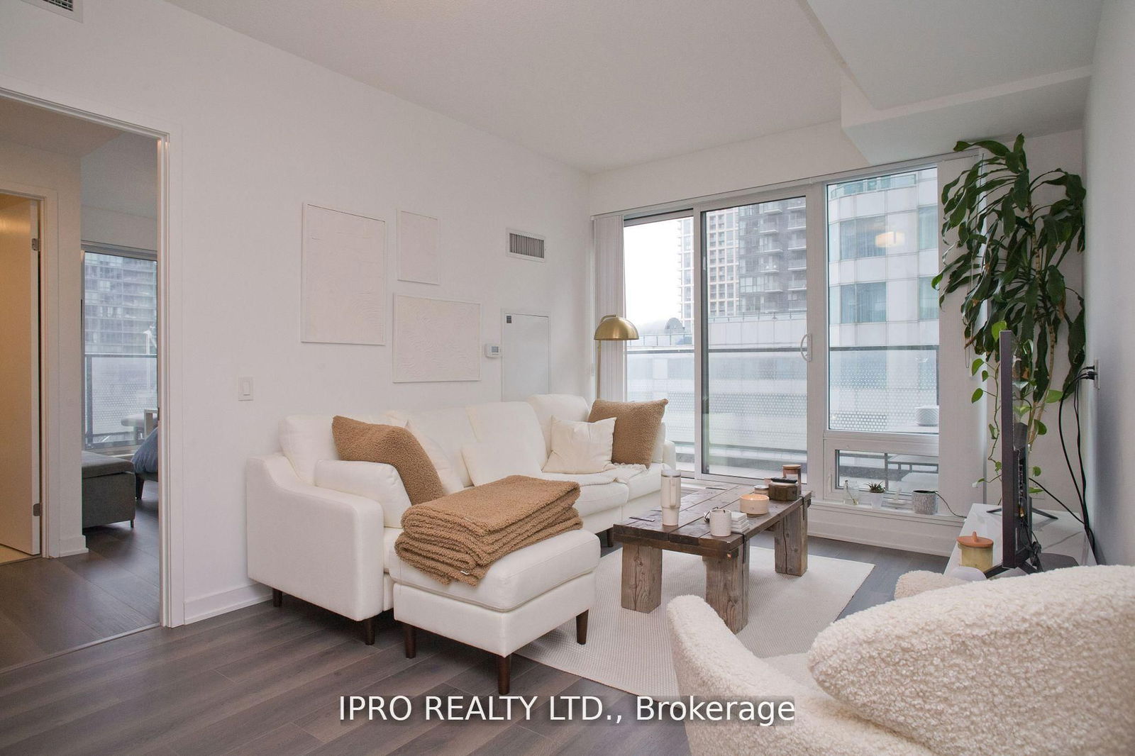 125 Blue Jays Way, unit 1905 for sale