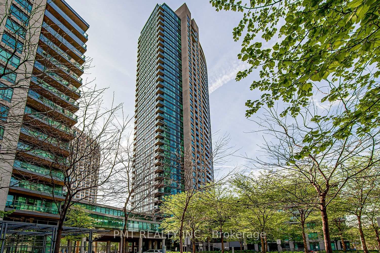 215 Fort York Blvd, unit 904 for rent