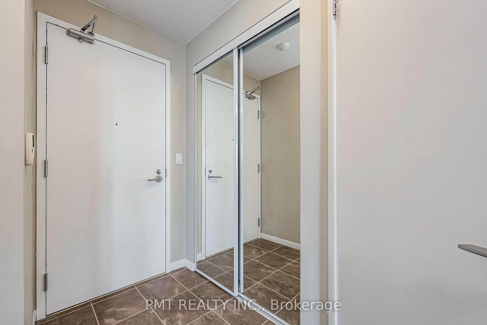 215 Fort York Blvd, unit 904 for rent