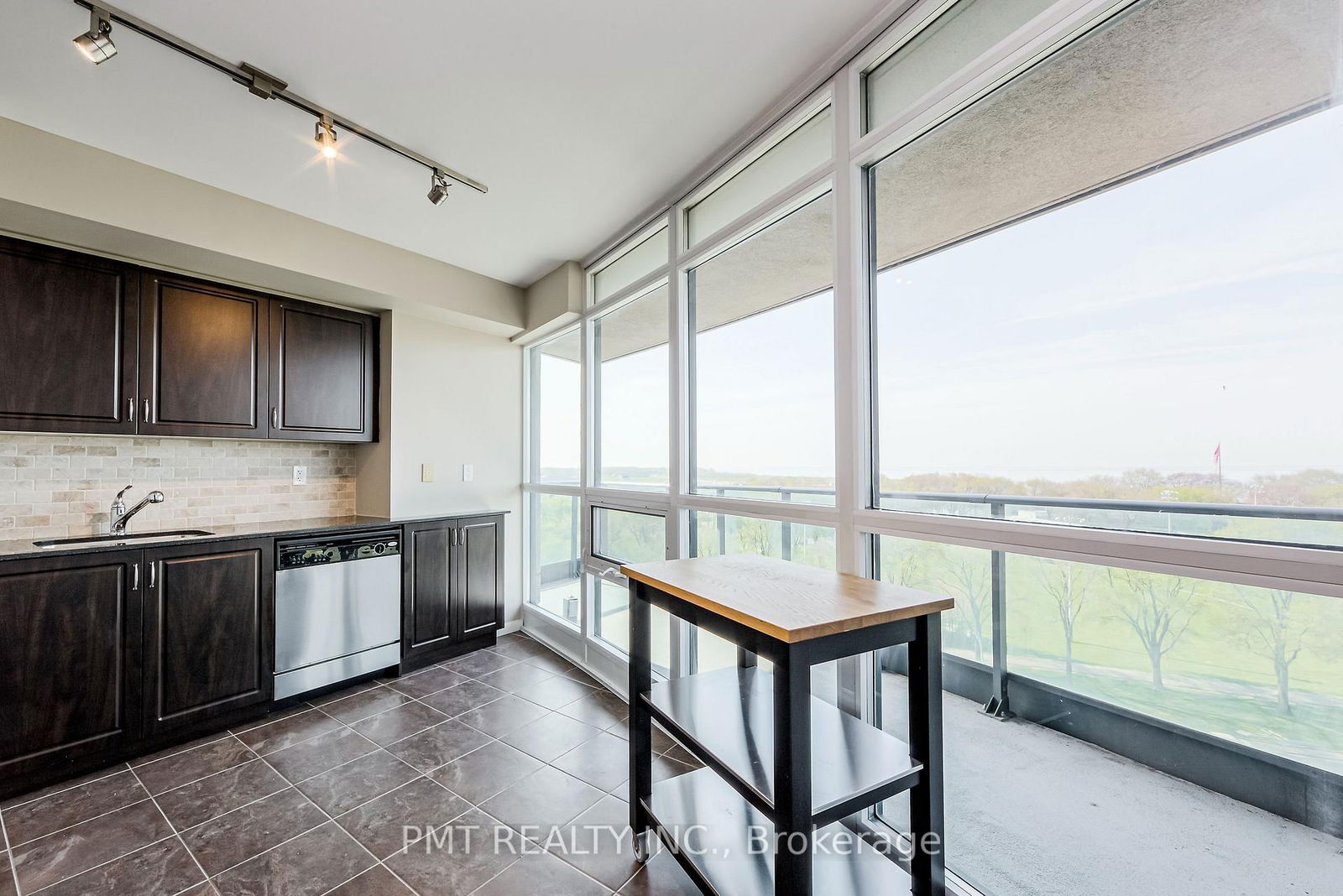 215 Fort York Blvd, unit 904 for rent