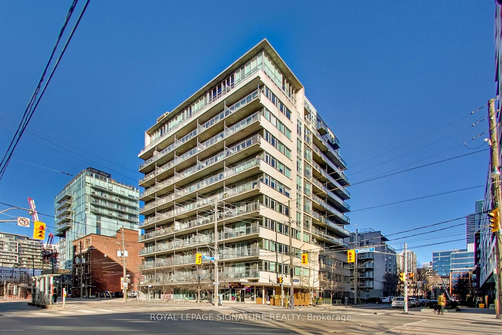 38 Niagara St, unit 711 for sale