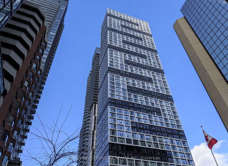 181 Dundas St E, unit 5215 for rent