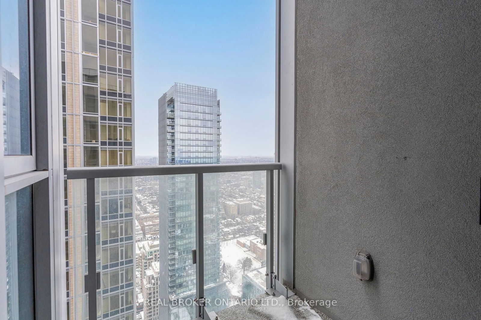 1 Yorkville Ave, unit 5505 for rent