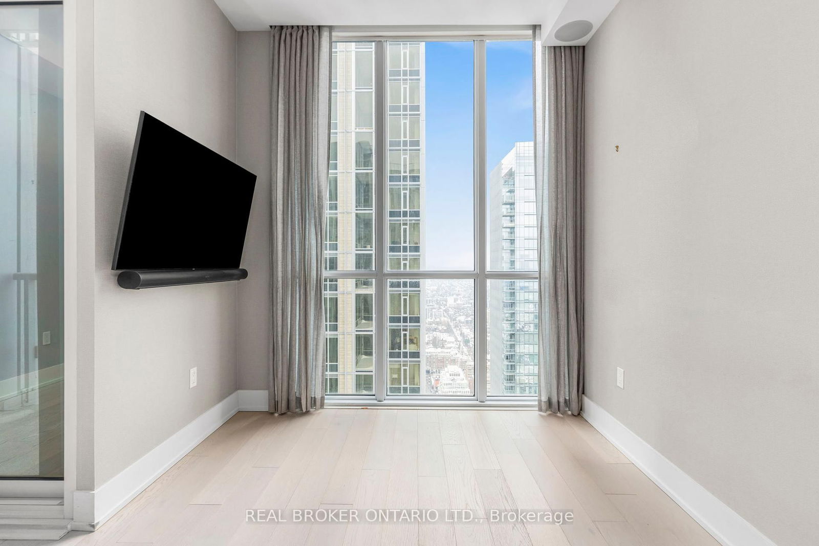 1 Yorkville Ave, unit 5505 for rent