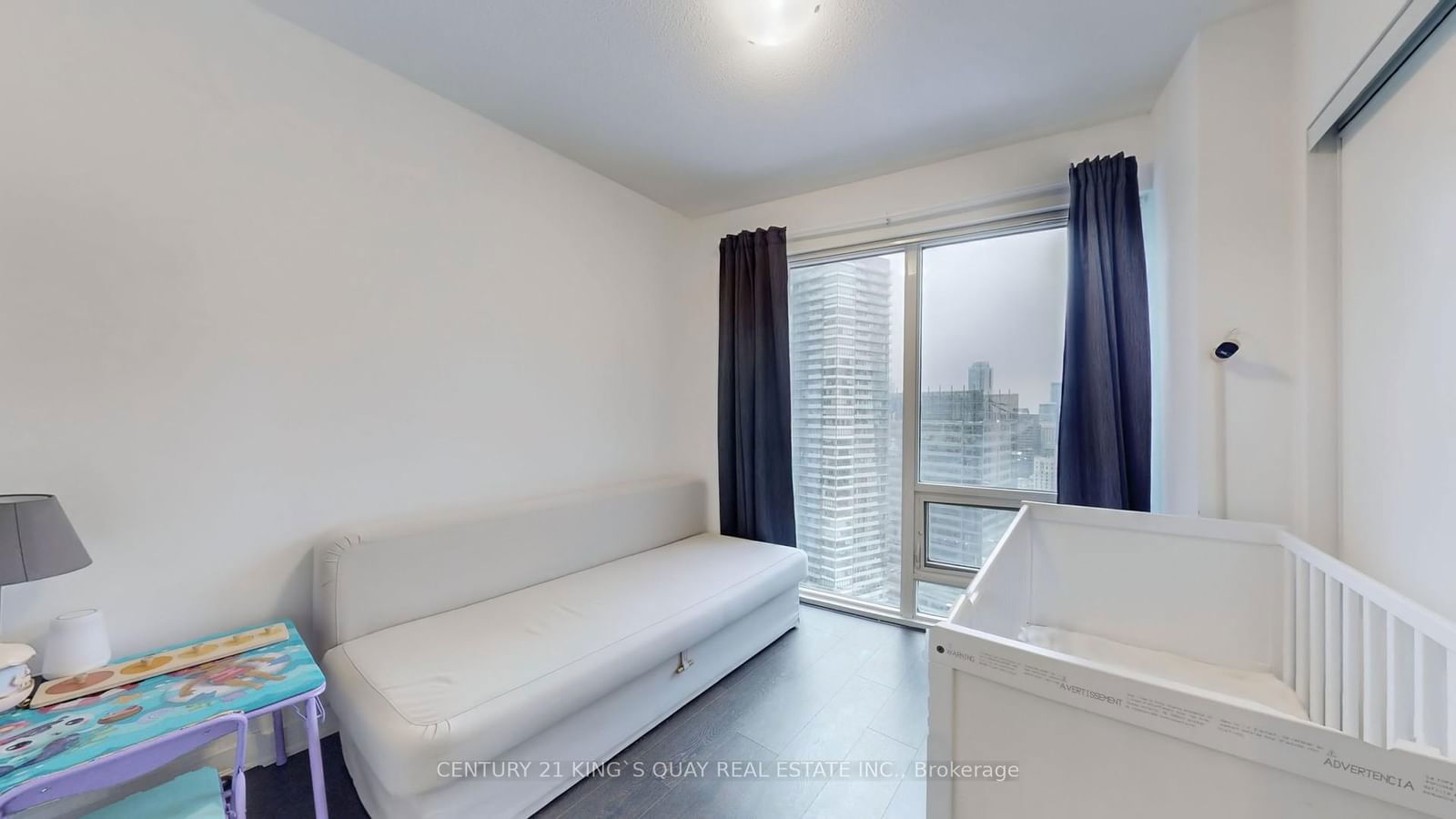 88 Harbour St, unit 4204 for sale