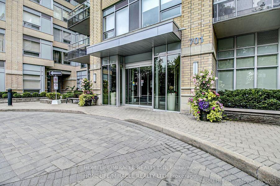 701 Sheppard Ave W, unit 406 for sale