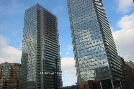 37 Grosvenor St, unit 2808 for rent