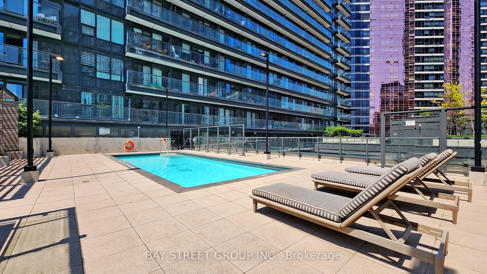 955 Bay St, unit 2507 for sale