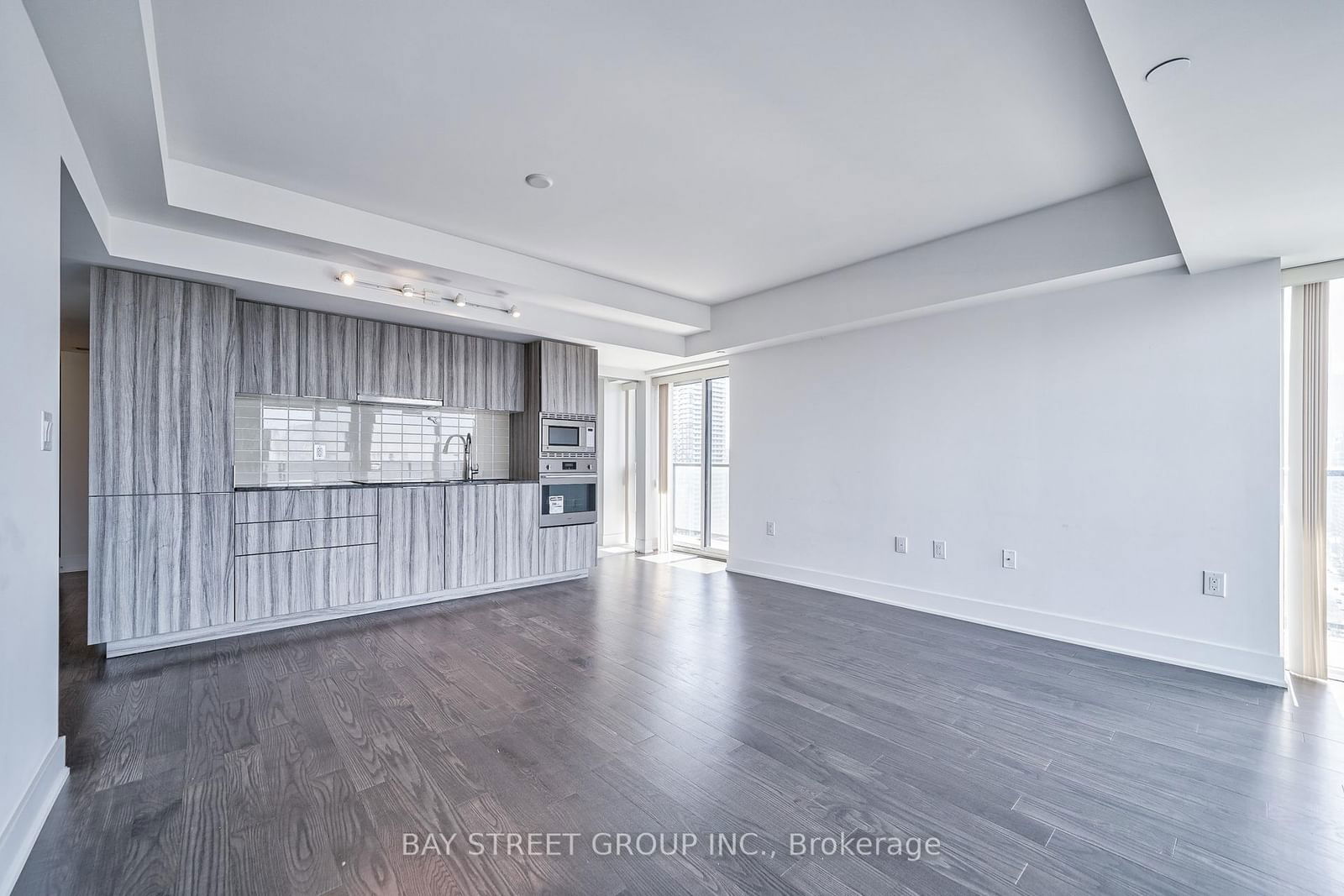 955 Bay St, unit 2507 for sale