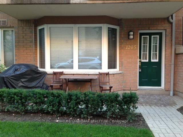 28 Sommerset Way, unit 1205 for rent