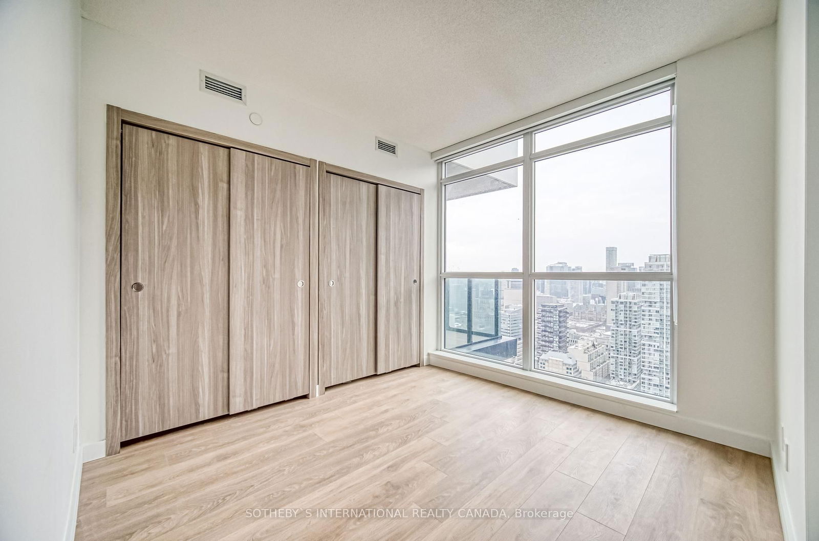 38 Widmer St, unit 4806 for rent