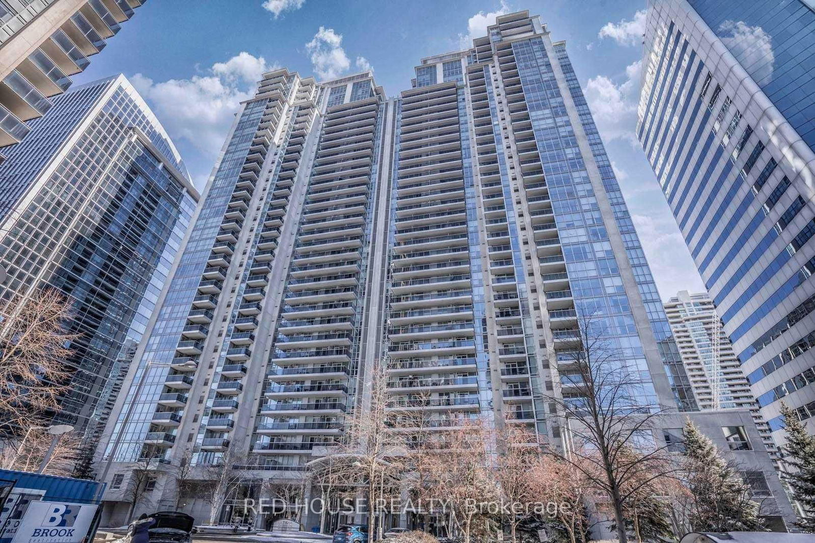 4968 Yonge St, unit 3512 for rent