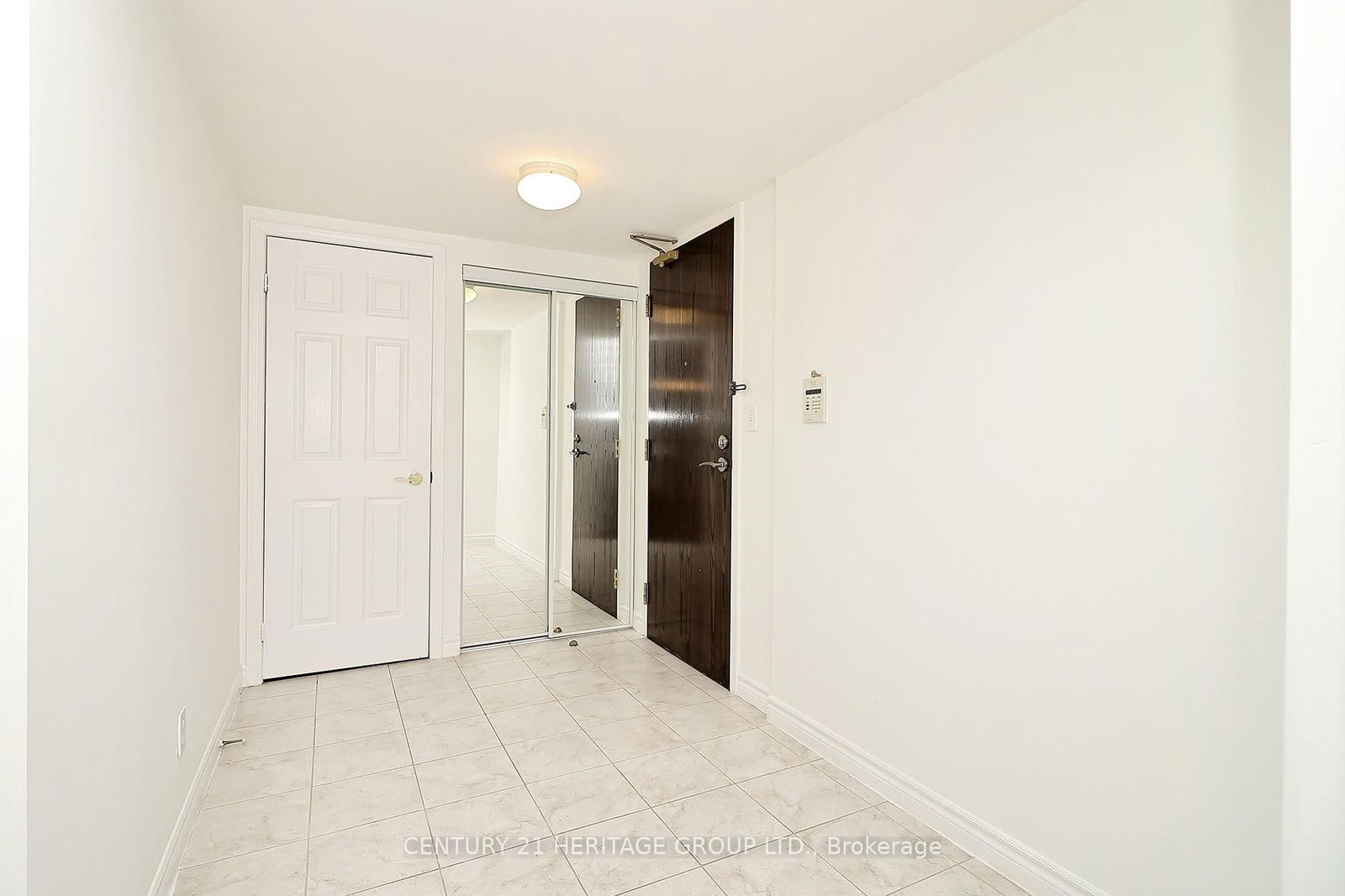 18 Spring Garden Ave, unit 1805 for sale