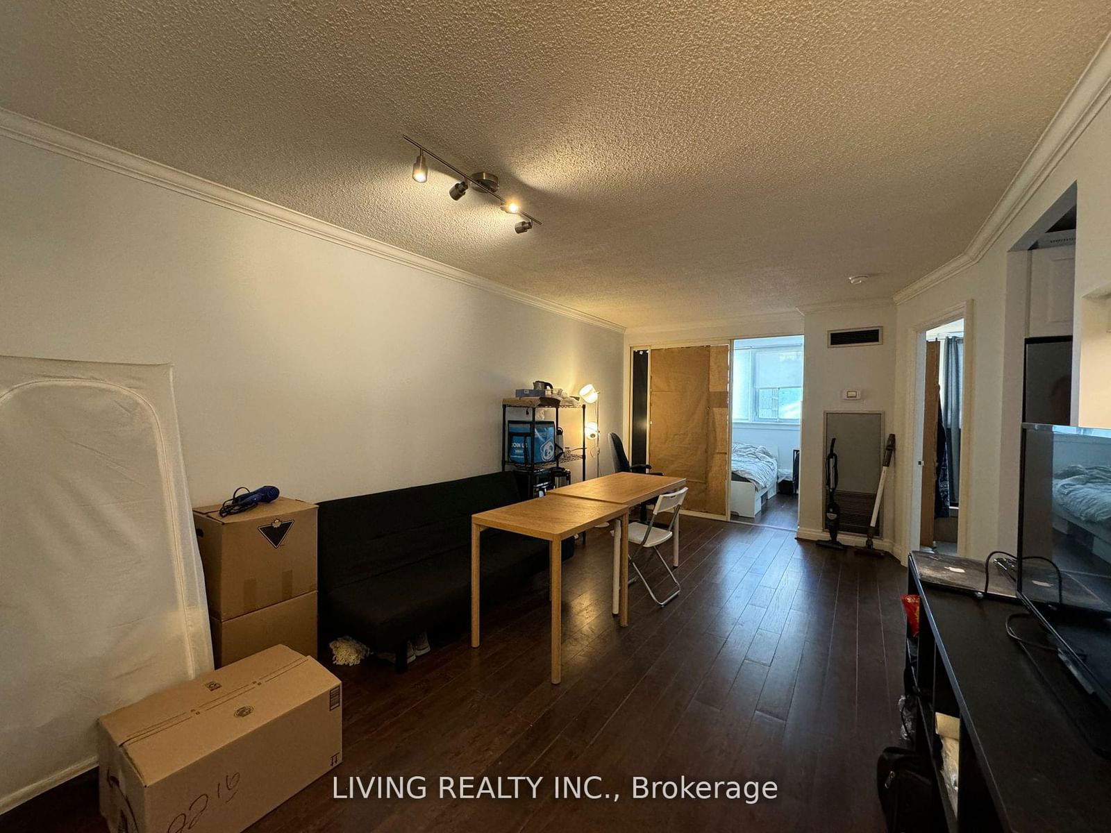 1055 Bay St, unit 2216 for rent