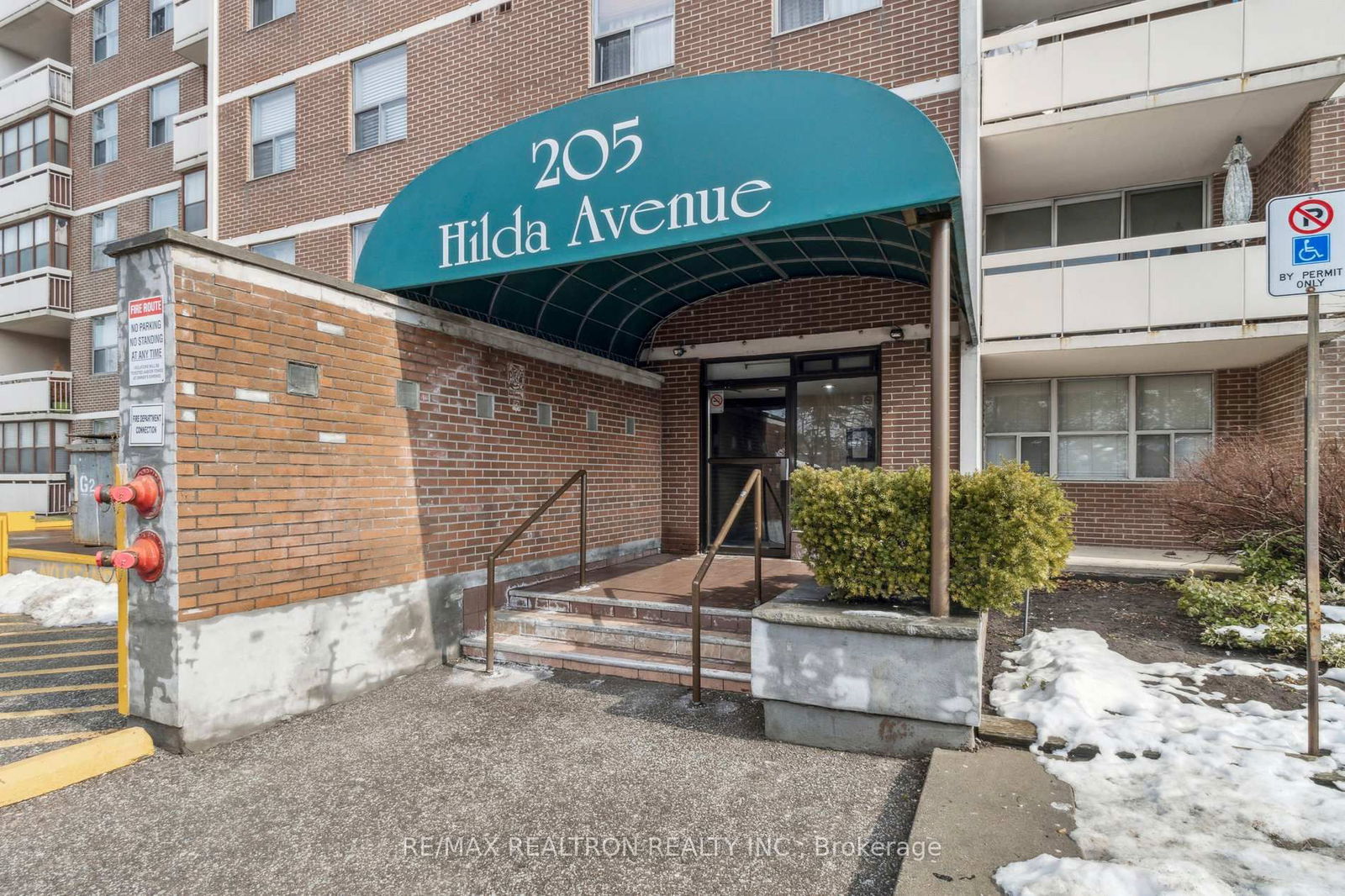 205 Hilda Ave, unit 2210 for sale