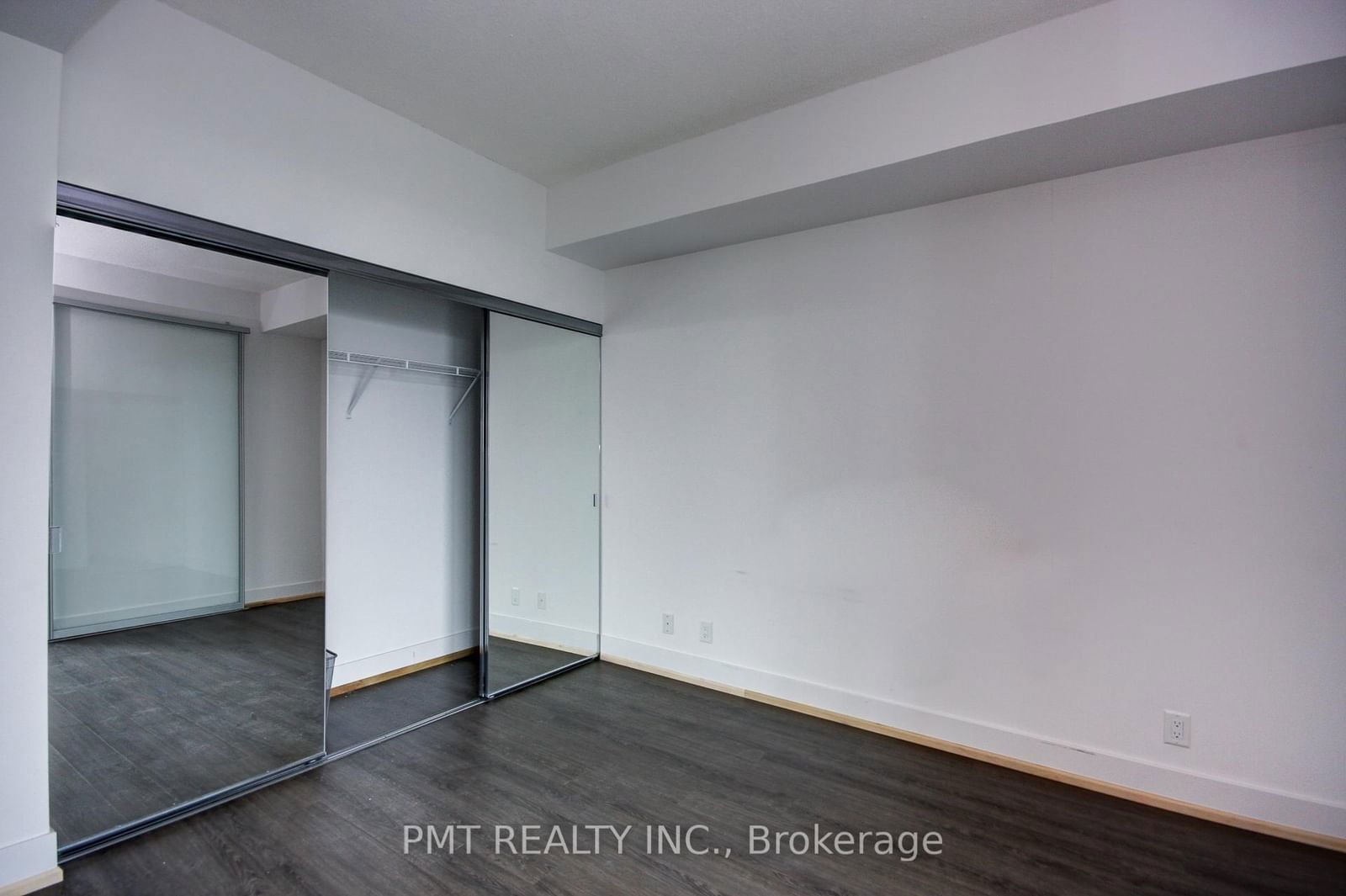 26 Norton Ave, unit 1004 for rent