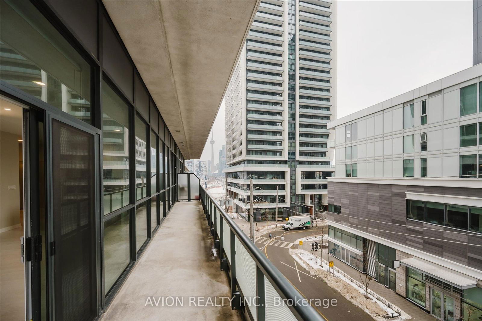 50 Ordnance St, unit 402 for sale