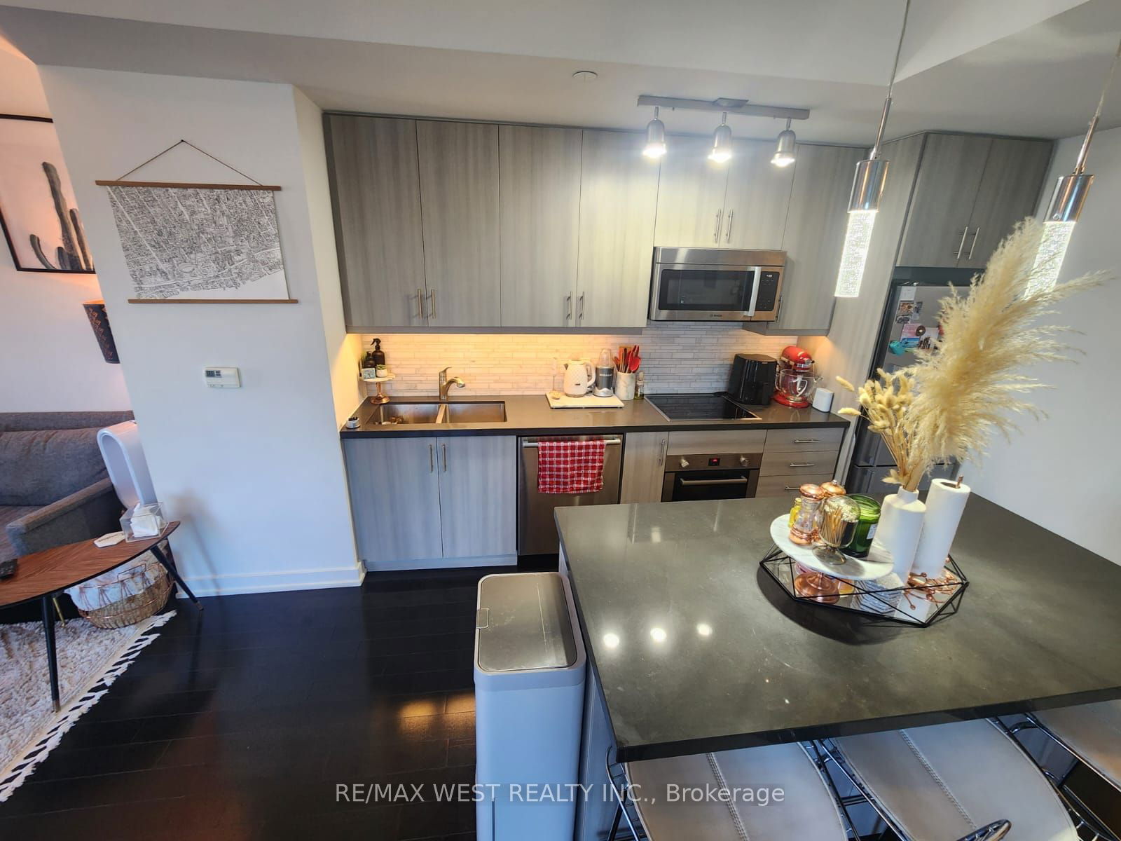 1 The Esplanade Ave, unit 1906 for sale